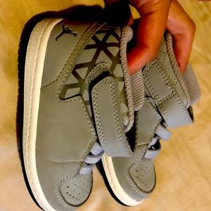 Jordan sneakers for kids used maybe once